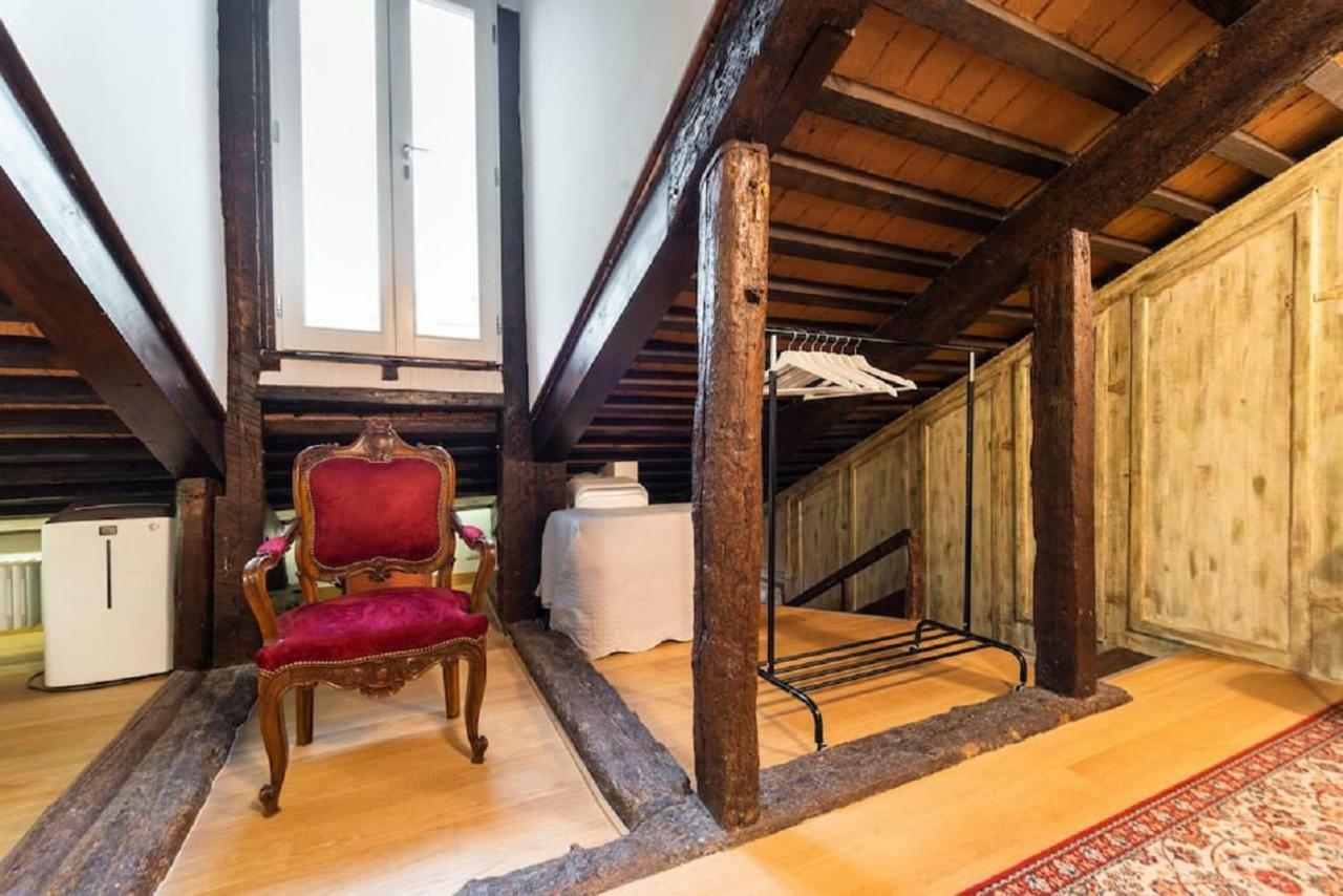 Via Garibaldi House *
